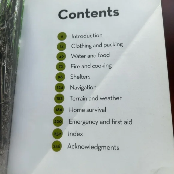 Bundle - 1000 Survival Hacks: Simple Solutions to Survive + 53 Eco Warrior Cards - Picture 4 of 6